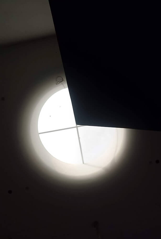 Cantilever House photo