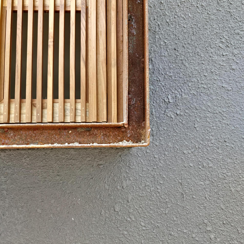 Cantilever House photo