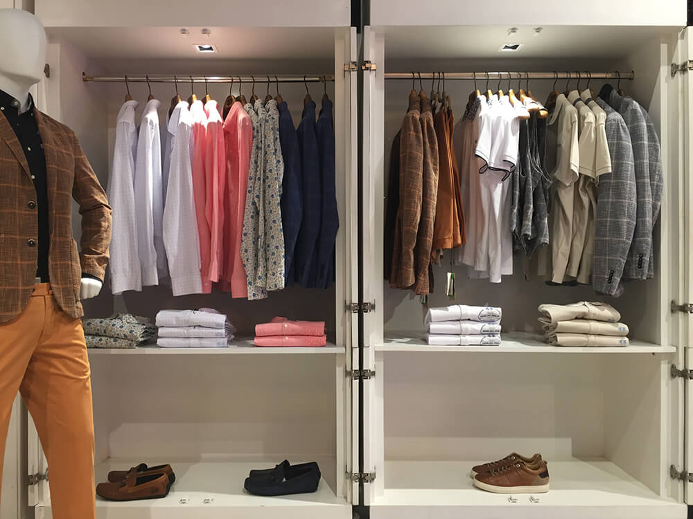 Quest Mall Gallery, Kolkata photo