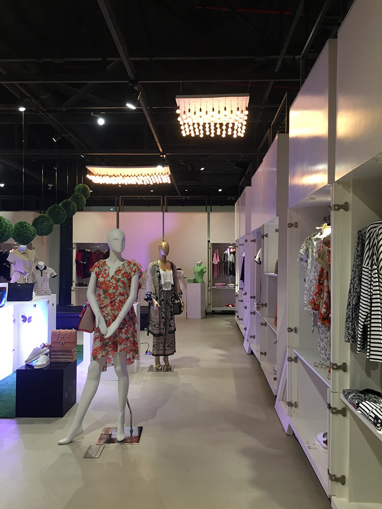 Quest Mall Gallery, Kolkata photo