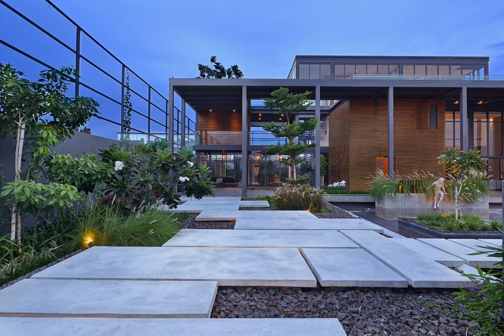 Aurus Sales Pavilion photo