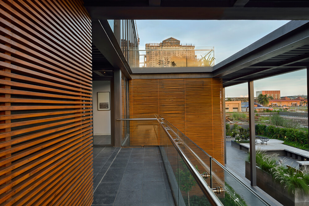 Aurus Sales Pavilion photo