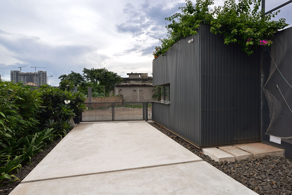 Aurus Sales Pavilion photo