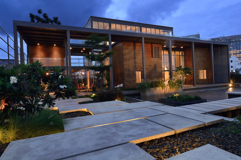 Aurus Sales Pavilion photo