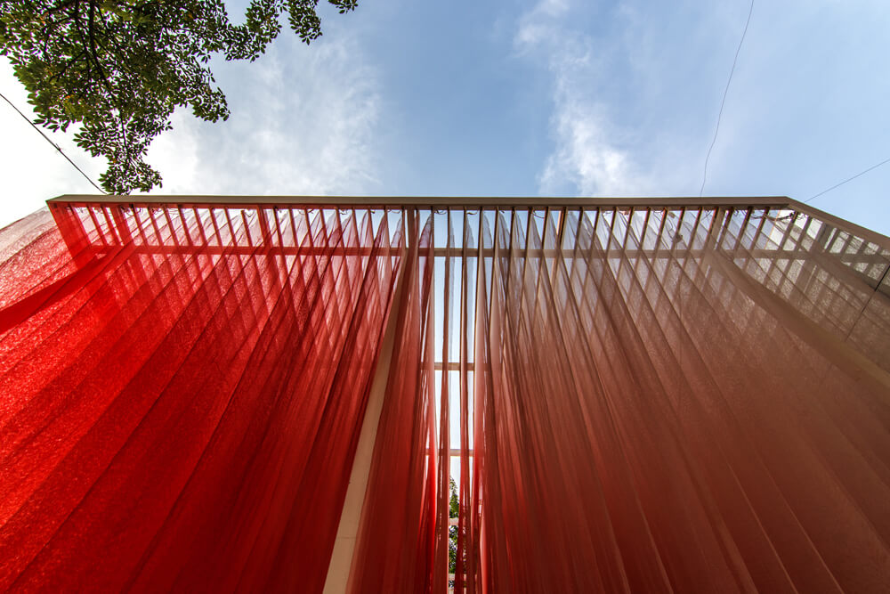 Treading the Mist, Kolkata photo
