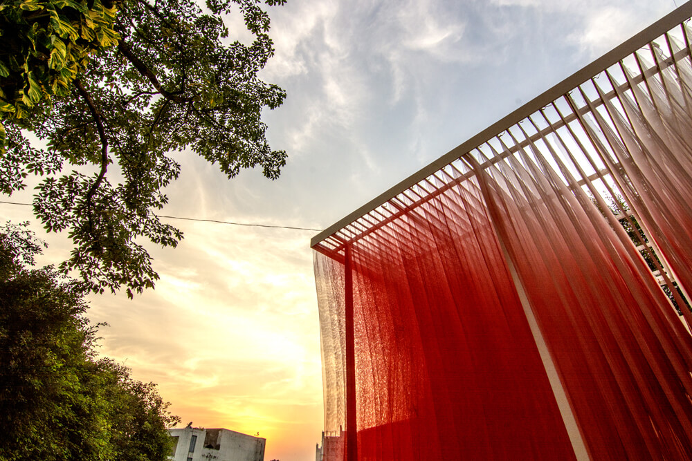 Treading the Mist, Kolkata photo