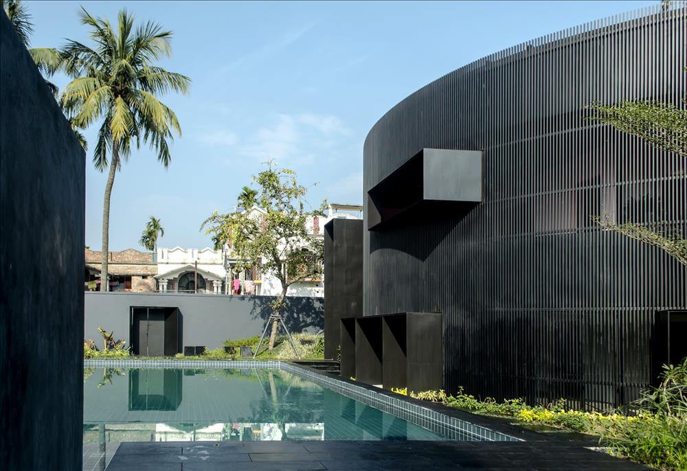 House of Sweeping Shadows photo