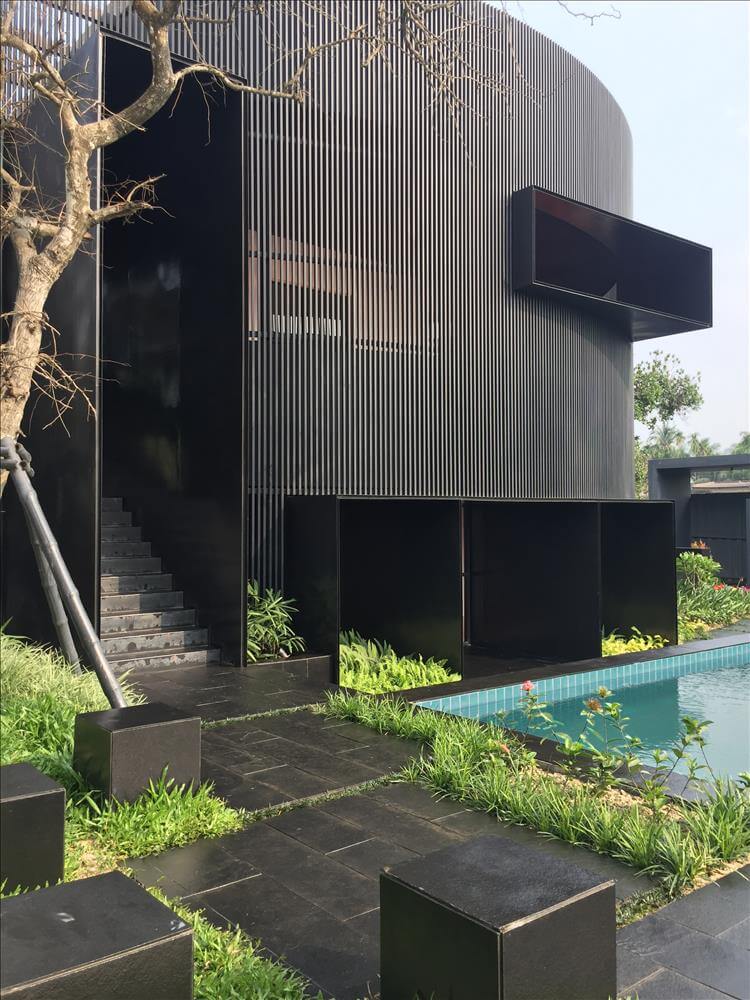 House of Sweeping Shadows photo