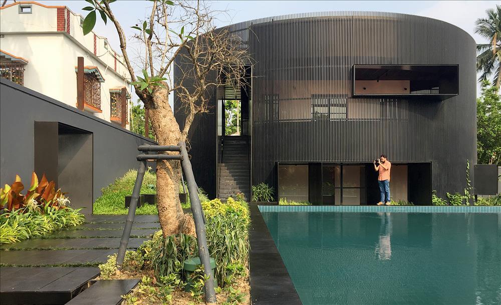 House of Sweeping Shadows photo