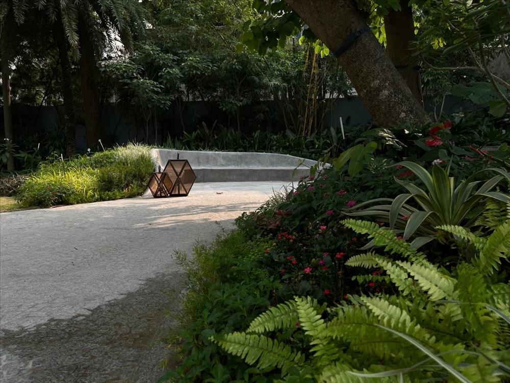 Alipur White House landscape photo